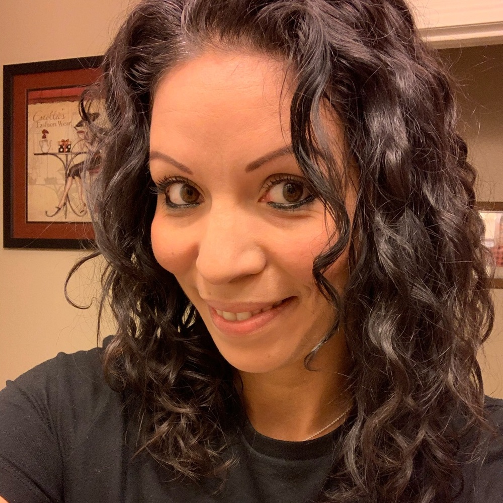 Meet your Posher, Tiffany